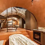 Refinement & Parisian Charm - 4Br-8P - Marais
